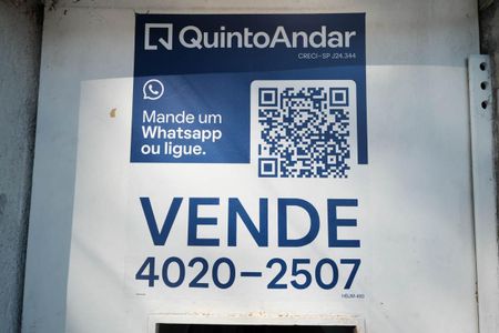 Placa de casa à venda com 7 quartos, 750m² em Vila Dalila, São Paulo