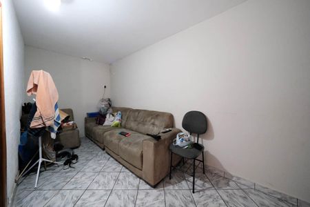 Sala de casa à venda com 9 quartos, 750m² em Vila Dalila, São Paulo