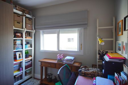 Quarto 2 de apartamento à venda com 2 quartos, 67m² em Jardim Carvalho, Porto Alegre