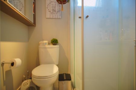 Banheiro Corredor de apartamento à venda com 2 quartos, 67m² em Jardim Carvalho, Porto Alegre