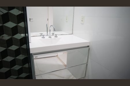 Apartamento para alugar com 122m², 3 quartos e 2 vagasBanheiro  Suite 2