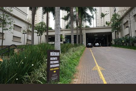 Apartamento para alugar com 122m², 3 quartos e 2 vagasFachada do prédio 