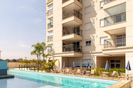 Apartamento para alugar com 122m², 3 quartos e 2 vagas Apartamento para alugar com 122m², 3 quartos e 2 vagasÁrea comum - Piscina