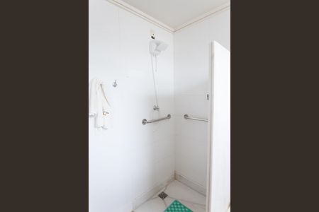 Casa à venda com 300m², 4 quartos e 4 vagasBanheiro Social