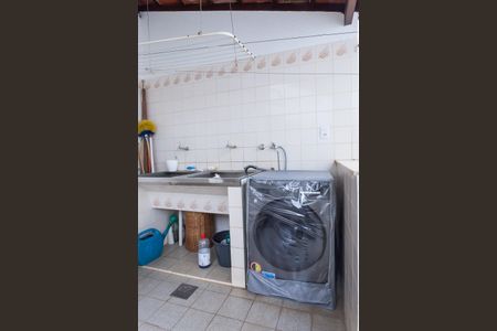 Casa à venda com 300m², 4 quartos e 4 vagasÁrea de Serviço