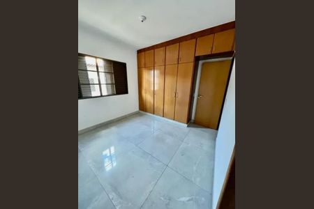 Casa de Condomínio para alugar com 3 quartos, 130m² em Parque Amazonia, Goiânia