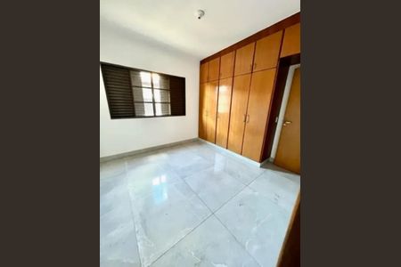 Casa de Condomínio para alugar com 3 quartos, 130m² em Parque Amazonia, Goiânia