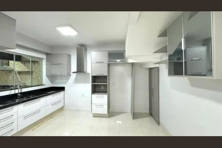 Casa de Condomínio para alugar com 3 quartos, 155m² em Parque Amazonia, Goiânia