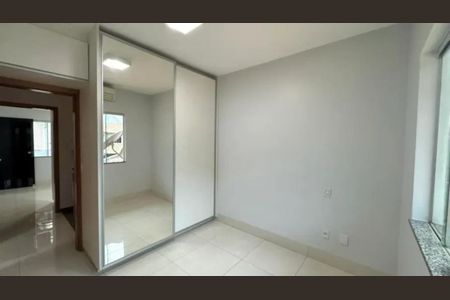 Casa de Condomínio para alugar com 3 quartos, 155m² em Parque Amazonia, Goiânia