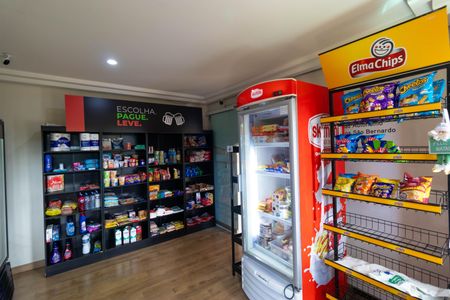 Apartamento para alugar com 75m², 3 quartos e 2 vagasÁrea comum - Mini mercado