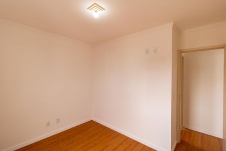 Apartamento para alugar com 75m², 3 quartos e 2 vagasQuarto 02