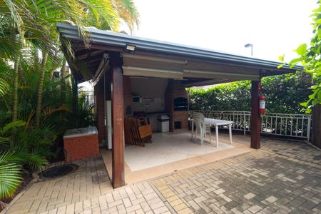 Apartamento para alugar com 75m², 3 quartos e 2 vagasÁrea comum - Churrasqueira