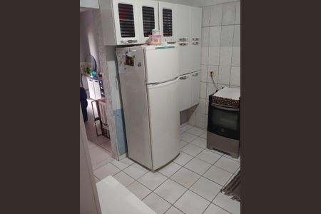 Cozinha de casa para alugar com 2 quartos, 103m² em Jardim Maria Tereza, Diadema