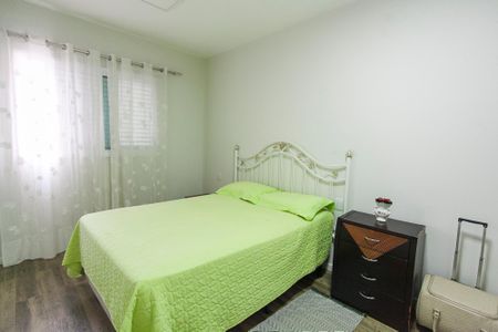 Apartamento para alugar com 71m², 2 quartos e 2 vagasSuite