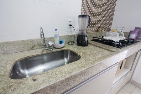 Apartamento para alugar com 71m², 2 quartos e 2 vagasCozinha