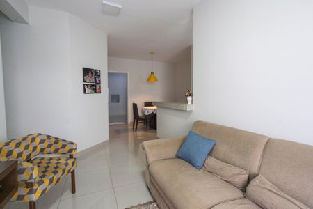 Apartamento para alugar com 71m², 2 quartos e 2 vagasSala