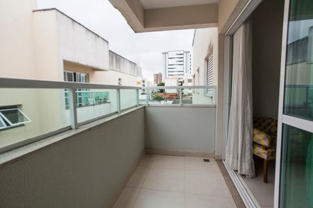 Apartamento para alugar com 71m², 2 quartos e 2 vagasVaranda