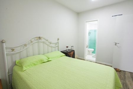 Apartamento para alugar com 71m², 2 quartos e 2 vagasSuite