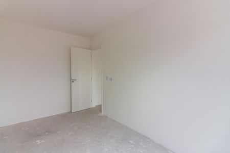 Quarto 1 de apartamento à venda com 2 quartos, 42m² em Vila Yolanda, Osasco