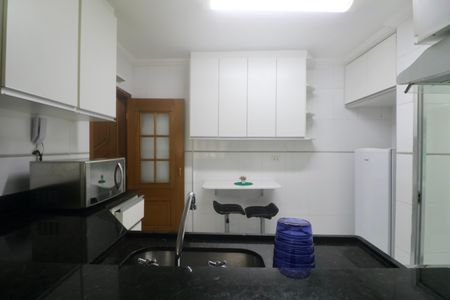 Apartamento para alugar com 90m², 2 quartos e 1 vagaCozinha