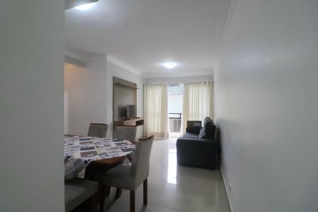 Sala de apartamento para alugar com 2 quartos, 90m² em Vila Julia, Guarujá