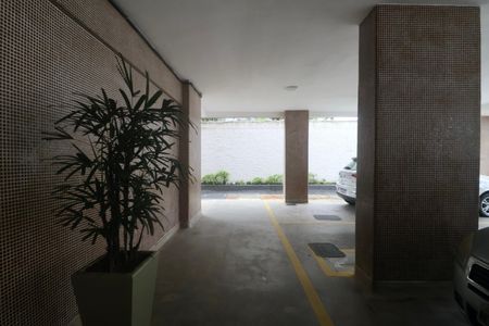 Apartamento para alugar com 90m², 2 quartos e 1 vagaGaragem