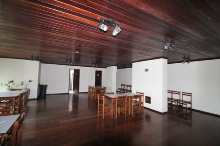 Apartamento para alugar com 60m², 1 quarto e 1 vagaÁrea comum - Salão de festas