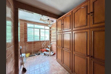 Casa à venda com 100m², 4 quartos e 1 vagaÁrea comum