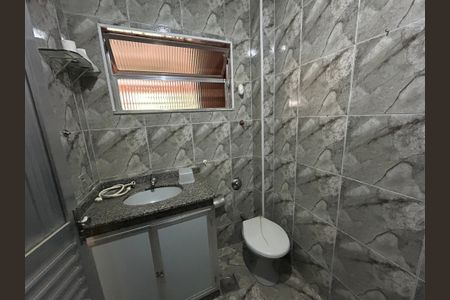 Casa à venda com 100m², 4 quartos e 1 vagaBanheiro 3