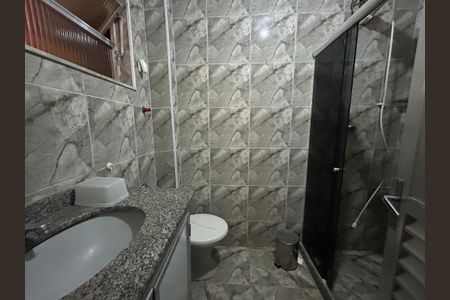 Casa à venda com 100m², 4 quartos e 1 vagaBanheiro 3