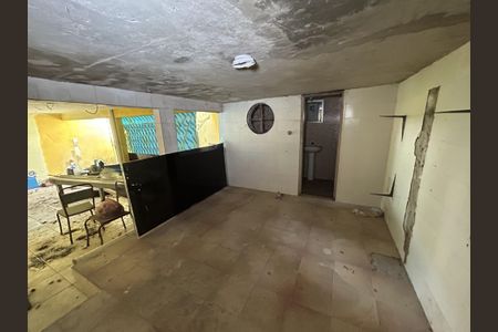 Casa à venda com 100m², 4 quartos e 1 vagaÁrea comum