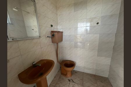 Casa à venda com 100m², 4 quartos e 1 vagaBanheiro 4