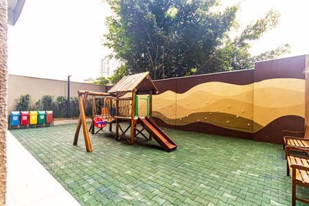 Apartamento à venda com 31m², 1 quarto e sem vagaÁrea comum - Playground