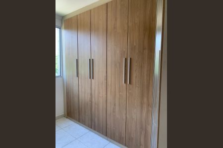 Quarto de apartamento para alugar com 3 quartos, 98m² em Vila Menck, Osasco