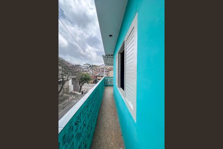 Casa para alugar com 35m², 2 quartos e sem vaga Casa para alugar com 35m², 2 quartos e sem vagaSacada