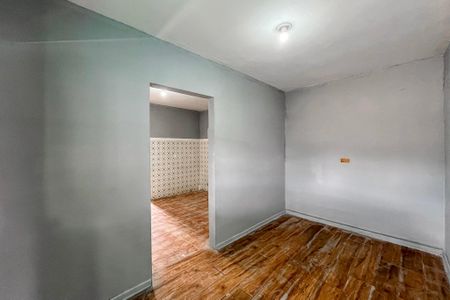 Sala de casa para alugar com 2 quartos, 35m² em Jardim Sao Saverio, São Paulo