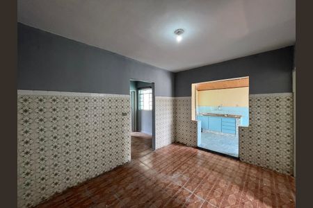 Casa para alugar com 35m², 2 quartos e sem vaga Casa para alugar com 35m², 2 quartos e sem vagaSala de Jantar