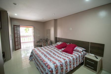 Casa à venda com 267m², 4 quartos e 2 vagas Casa à venda com 267m², 4 quartos e 2 vagasQUARTO SUÍTE 2