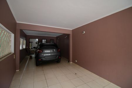 Casa à venda com 267m², 4 quartos e 2 vagas Casa à venda com 267m², 4 quartos e 2 vagasGARAGEM
