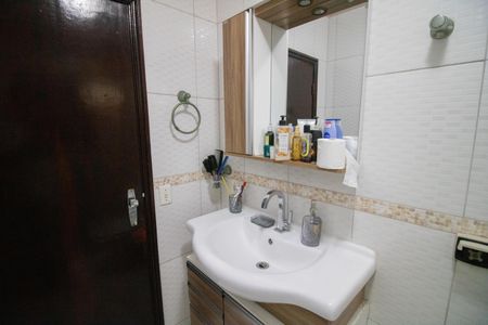 Casa à venda com 267m², 4 quartos e 2 vagas Casa à venda com 267m², 4 quartos e 2 vagasBANHEIRO 4