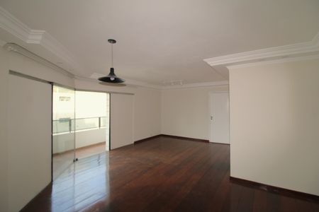 Apartamento à venda com 164m², 3 quartos e 4 vagasSala