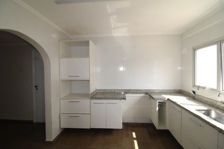 Apartamento à venda com 164m², 3 quartos e 4 vagasCozinha