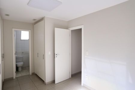 Apartamento para alugar com 95m², 2 quartos e 2 vagas Apartamento para alugar com 95m², 2 quartos e 2 vagasSuíte