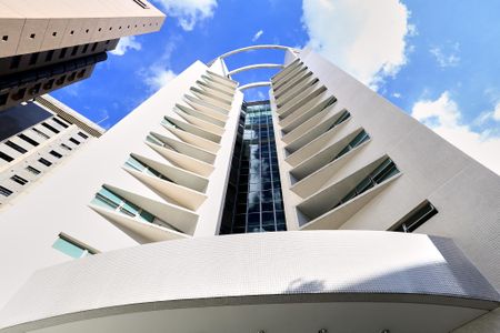 Apartamento para alugar com 95m², 2 quartos e 2 vagas Apartamento para alugar com 95m², 2 quartos e 2 vagasFachada