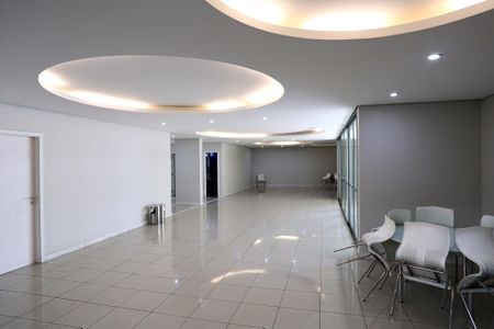 Apartamento para alugar com 95m², 2 quartos e 2 vagas Apartamento para alugar com 95m², 2 quartos e 2 vagasÁrea comum - Salão de festas