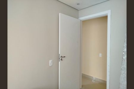 Quarto 1 de apartamento para alugar com 2 quartos, 43m² em Penha de França, São Paulo