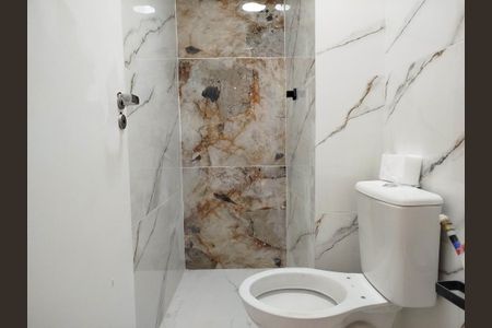 Apartamento à venda com 43m², 2 quartos e sem vagaBanheiro