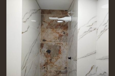 Apartamento à venda com 43m², 2 quartos e sem vagaBanheiro