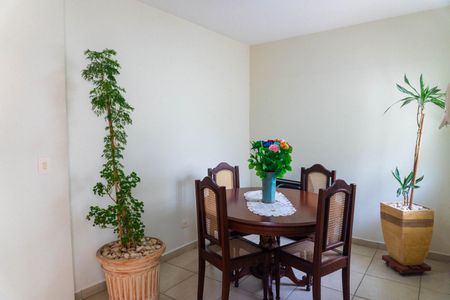 Apartamento à venda com 76m², 3 quartos e 1 vagaHall social