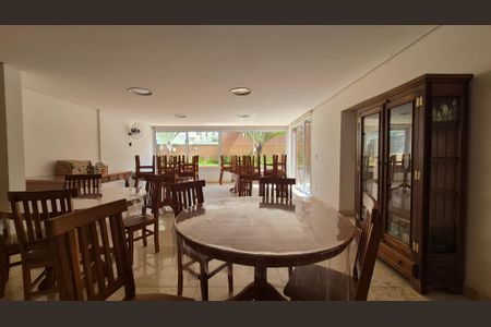 Apartamento à venda com 205m², 4 quartos e 4 vagasÁrea comum